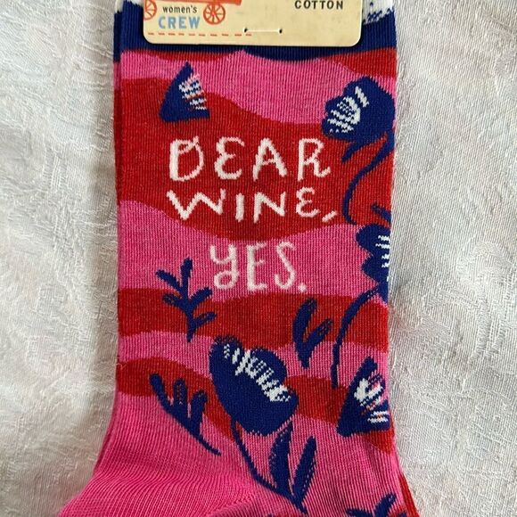 Blue Q women’s cotton crew socks - Dear Wine Yes! - Picture 5 of 9